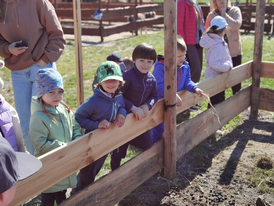 Wycieczka do Zagrody Edukacyjnej w Cieniu Orzecha w Papowie Toruńskim