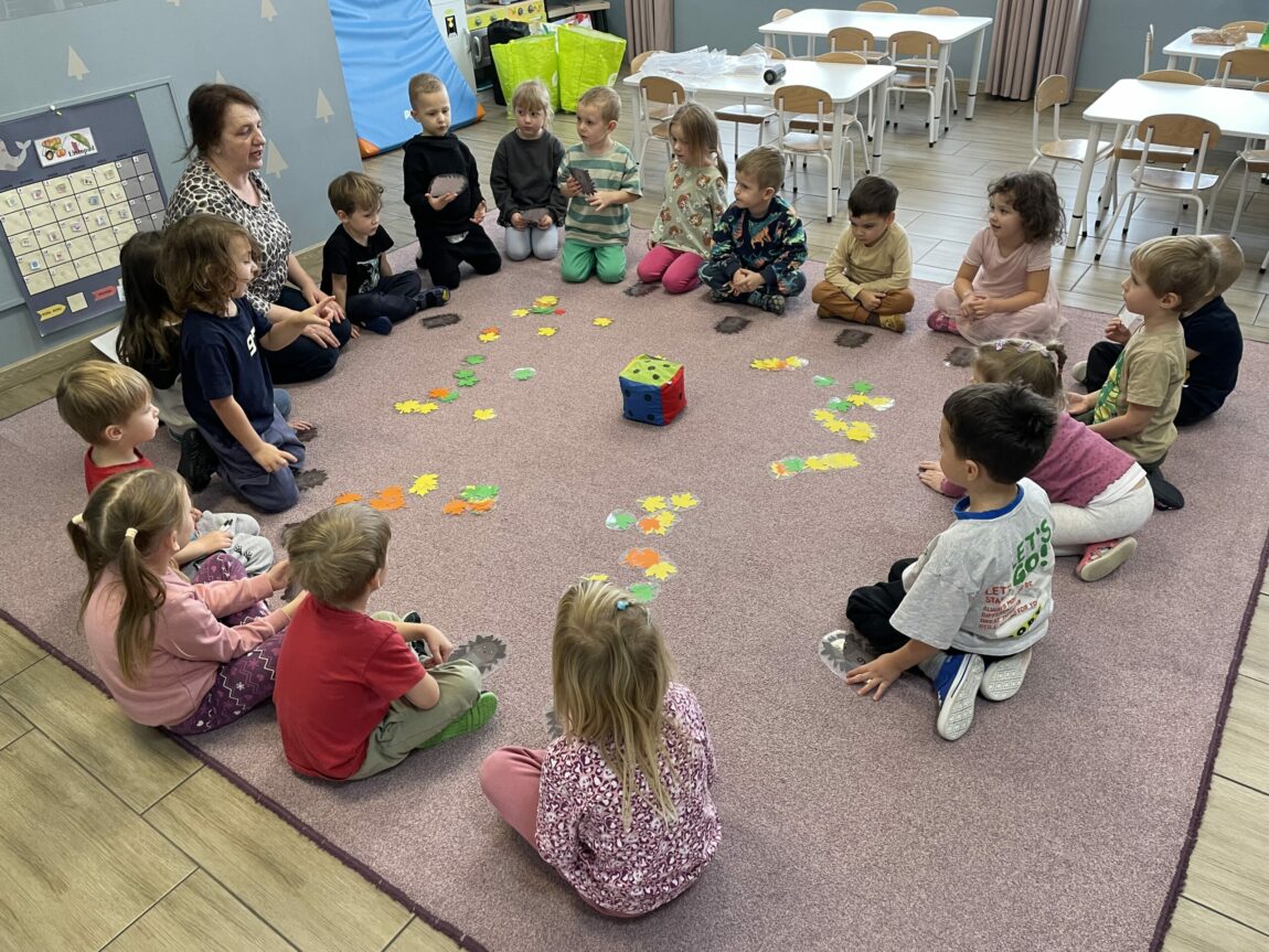 Zajęcia z Panią Jolą z biblioteki