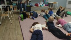 Relaksacja z mamą Laury – Panią Pauliną